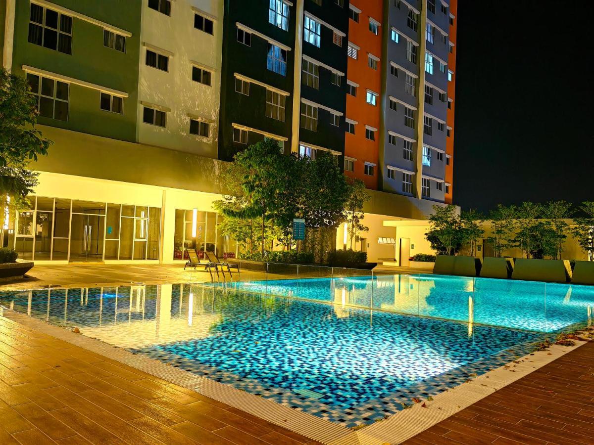 Alanis Residence 7 Pax @ Sepang Klia Kota Warisan المظهر الخارجي الصورة